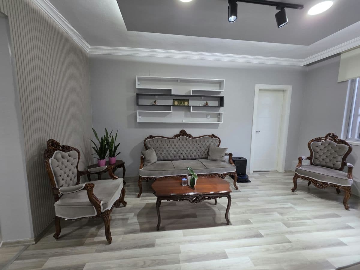 Ünye Dişçi klasik bekleme salonu